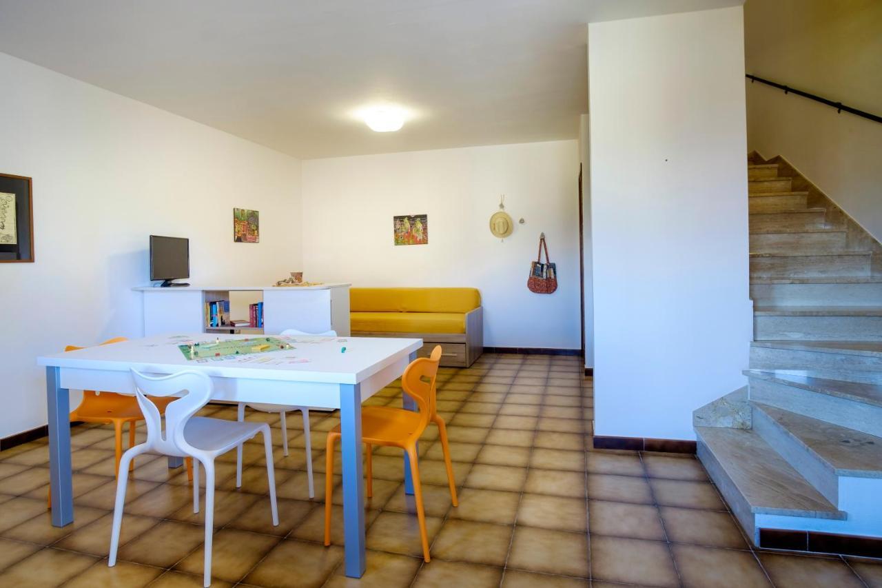 Residence Appartamenti Caffarena Arbatax Exterior photo