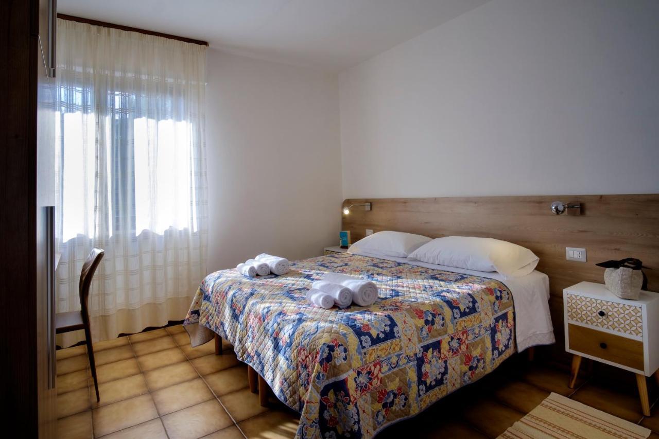Residence Appartamenti Caffarena Arbatax Exterior photo